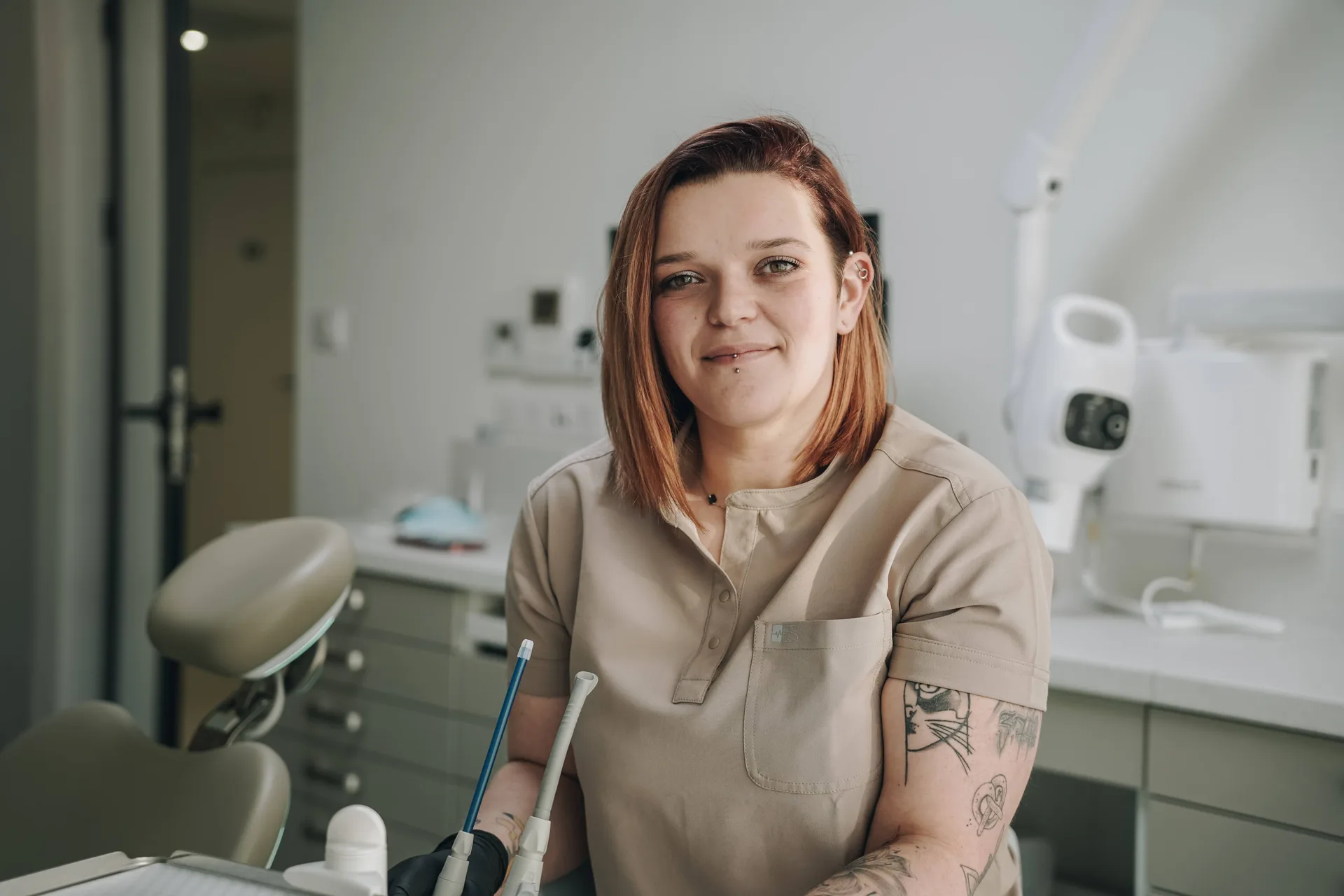 Assistante dentaire – Cabinet SPECTRE9